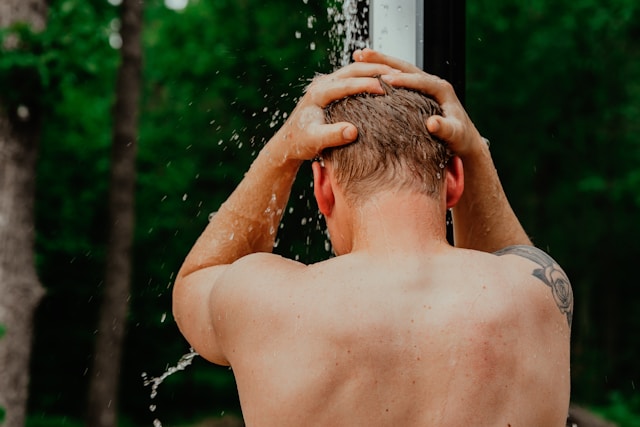 Hot Water Tank vs Tankless Water Heater